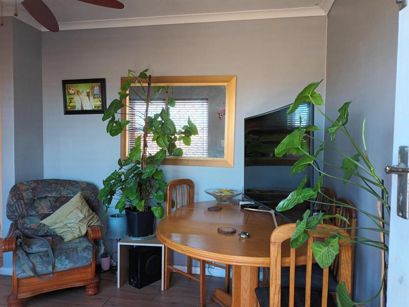 3 Bedroom Property for Sale in Pelikan Park Western Cape